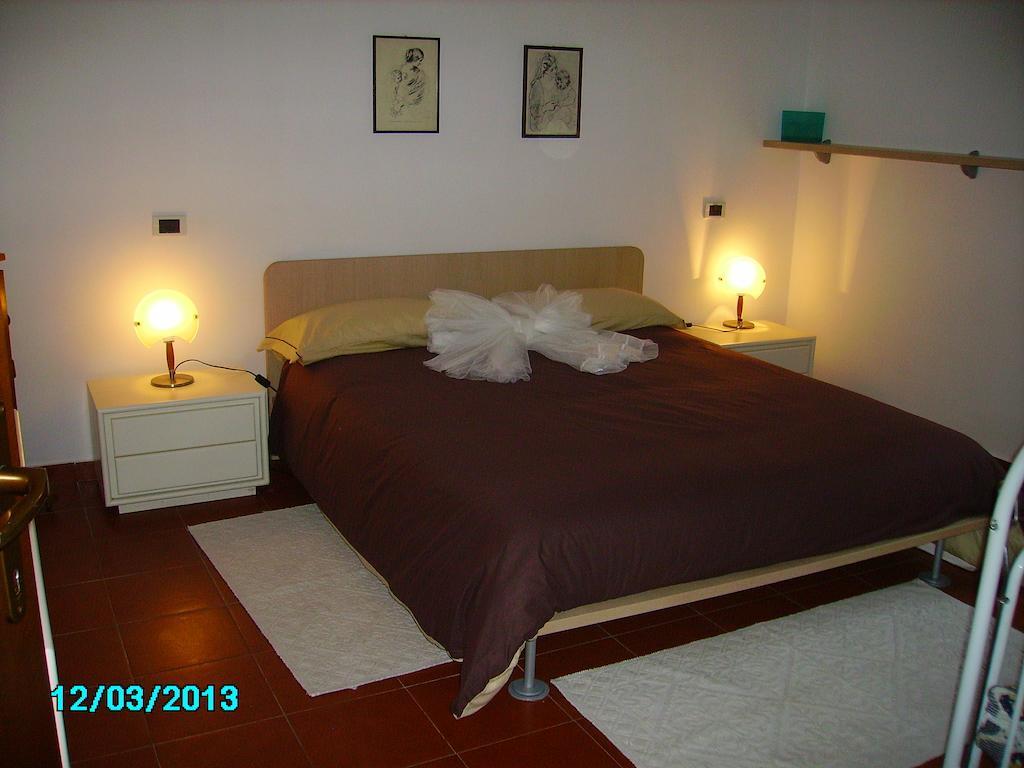 Villa C&C Lierna Δωμάτιο φωτογραφία